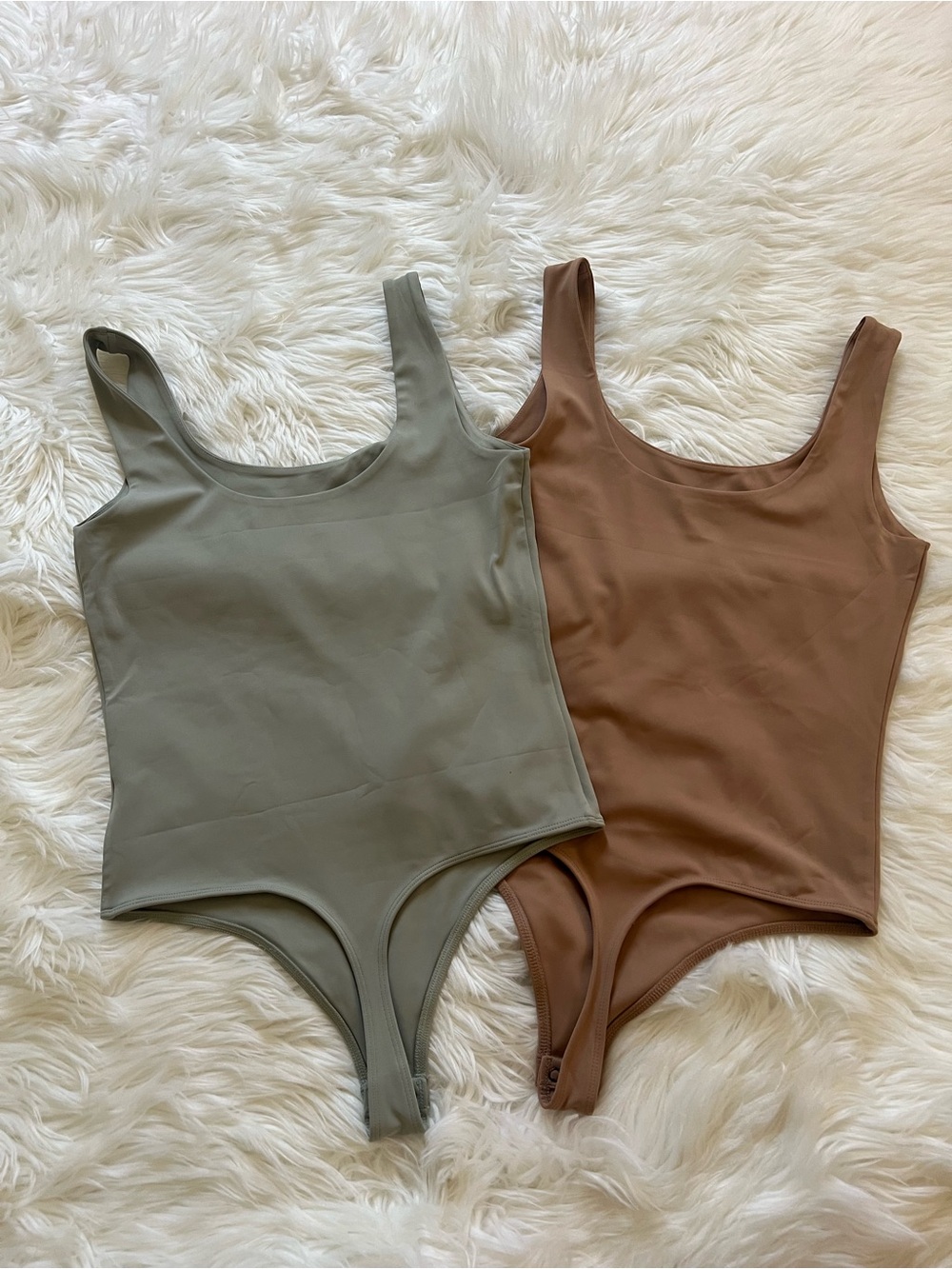 Express Women’s Bodysuits in Sage Green and Brown (2 Pack) Size Medium - Picture 4 of 6